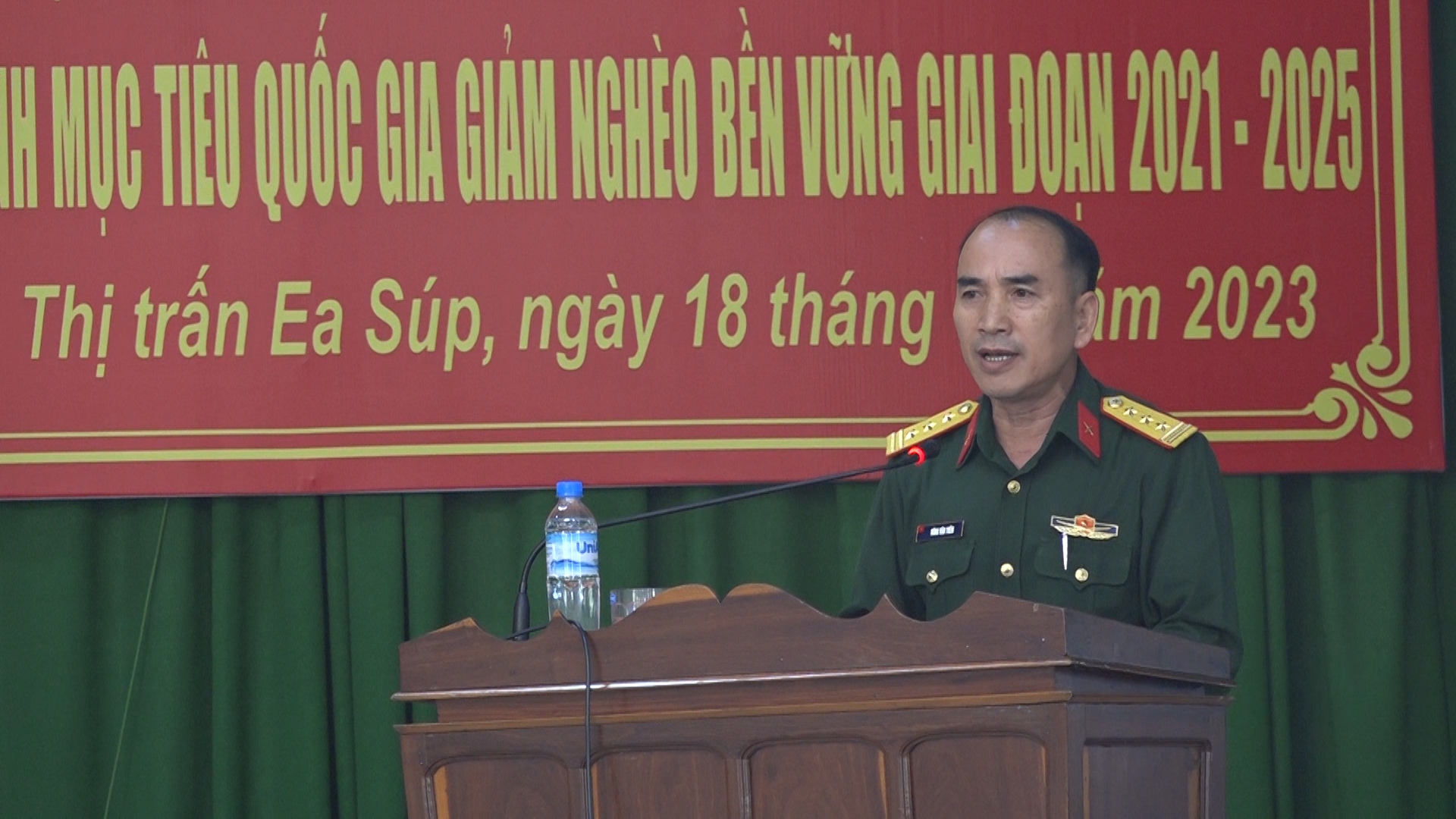 Ban Chỉ huy Quân sự huyện tuyên tuyền về Luật Nghĩa vụ quân sự năm 2015
